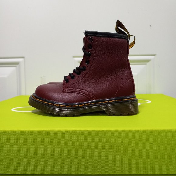 Dr. Martens | Shoes | Dr Martens 49 Kids Leather Boots Side Sipper Size 7 |  Poshmark